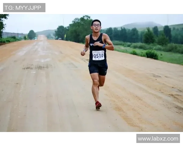 实时新闻深圳极限运动队勇闯马拉松大满贯的逆袭之路与奋斗精神